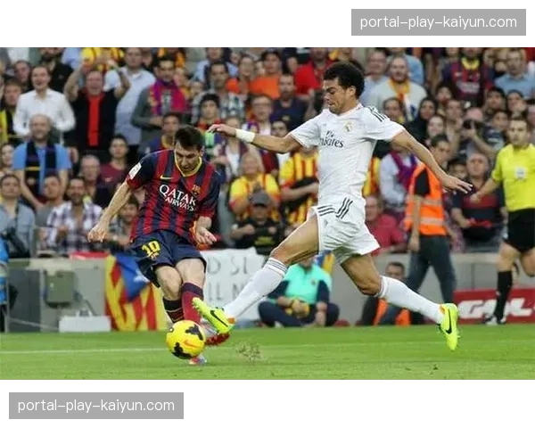 从控球到防反：解析阿森纳客场击败曼城的战术转折