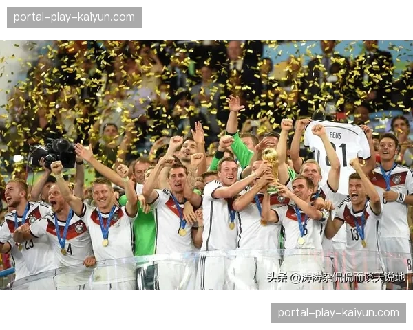 综述:2026年女垒世界杯落幕,美国队第六次夺冠 综述:2026年女垒世界杯落幕,美国队第六次夺冠