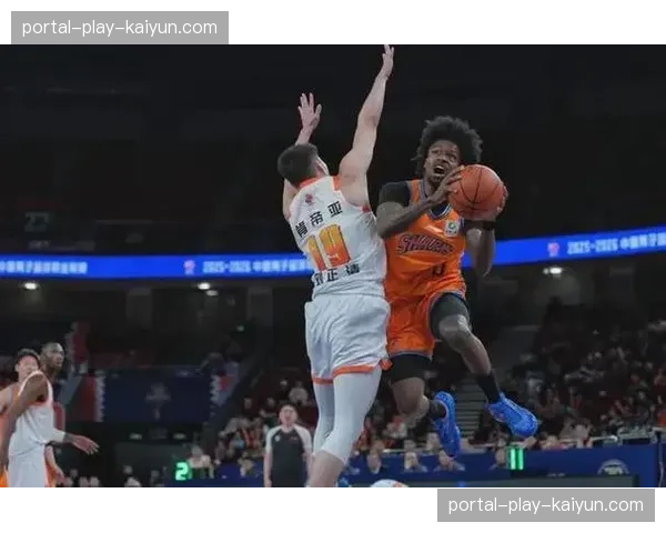 江苏肯帝亚87-86险胜山西汾酒，贾尔斯19分9篮板率队取胜